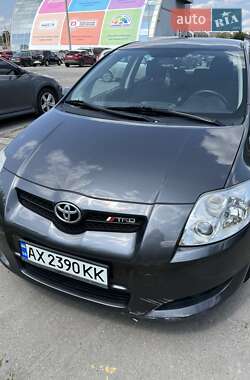 Toyota Auris  2007