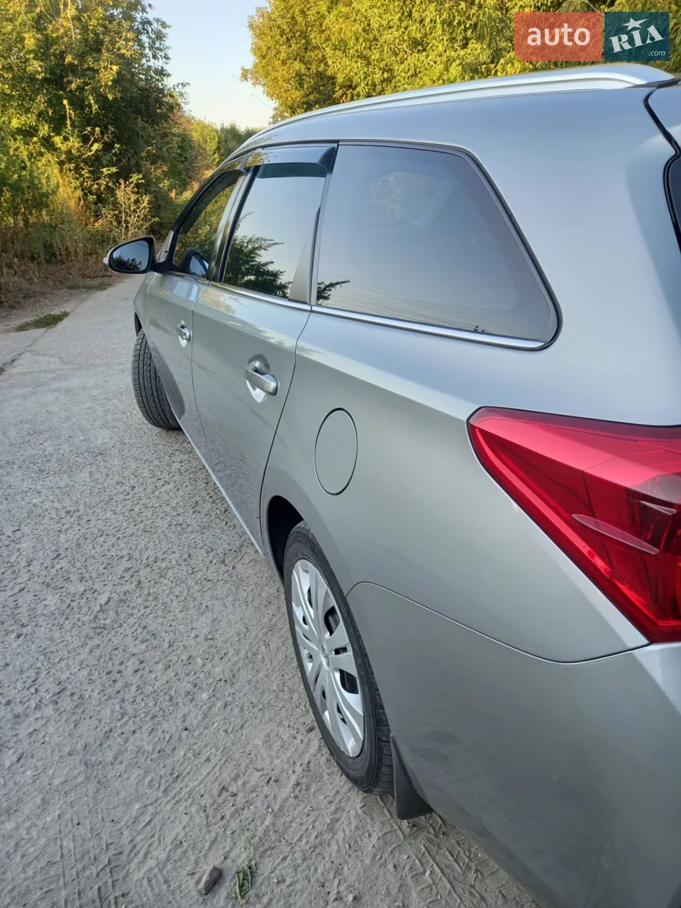 2014 Toyota Auris - мініатюра 3