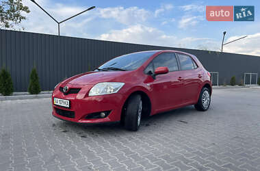 Toyota Auris  2007