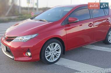 Toyota Auris 2013