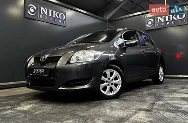 Toyota Auris  2008