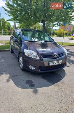 Toyota Auris 2010