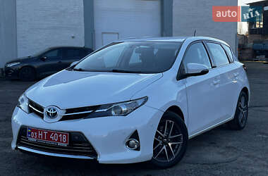 Toyota Auris 2013