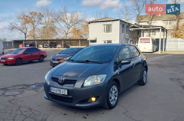 Toyota Auris  2008
