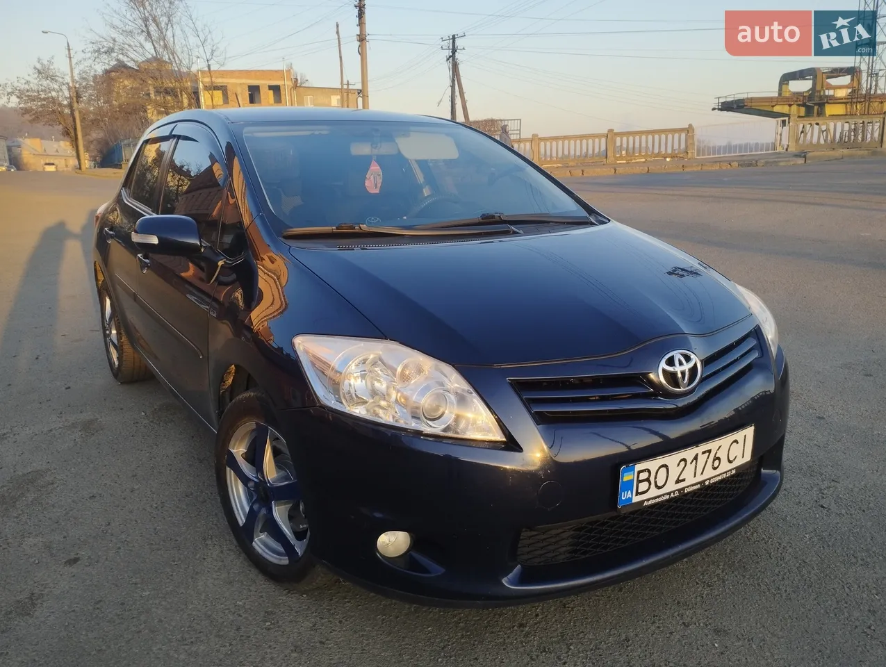 2010 Toyota Auris - мініатюра 3