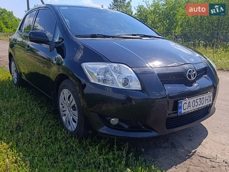 Toyota Auris