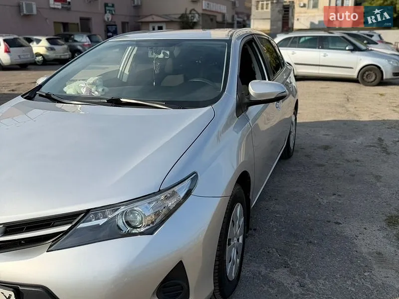 Toyota Auris