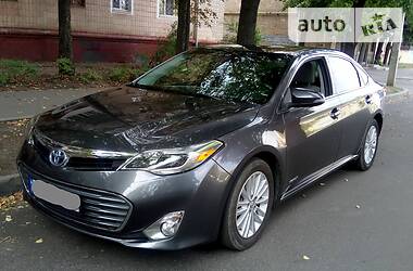 Toyota Avalon Hybrid XLE 2013