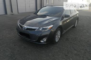 Toyota Avalon  2013