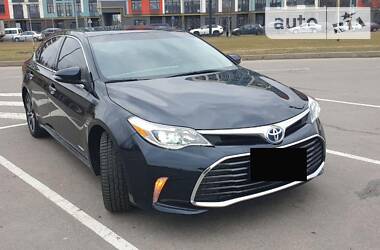 Toyota Avalon XLE 2016