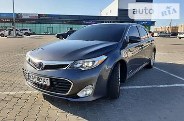 Toyota Avalon  2014