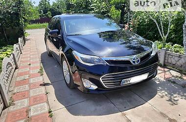 Toyota Avalon  2014