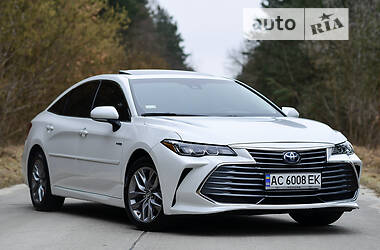 Toyota Avalon  2019