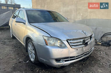 Toyota Avalon  2006