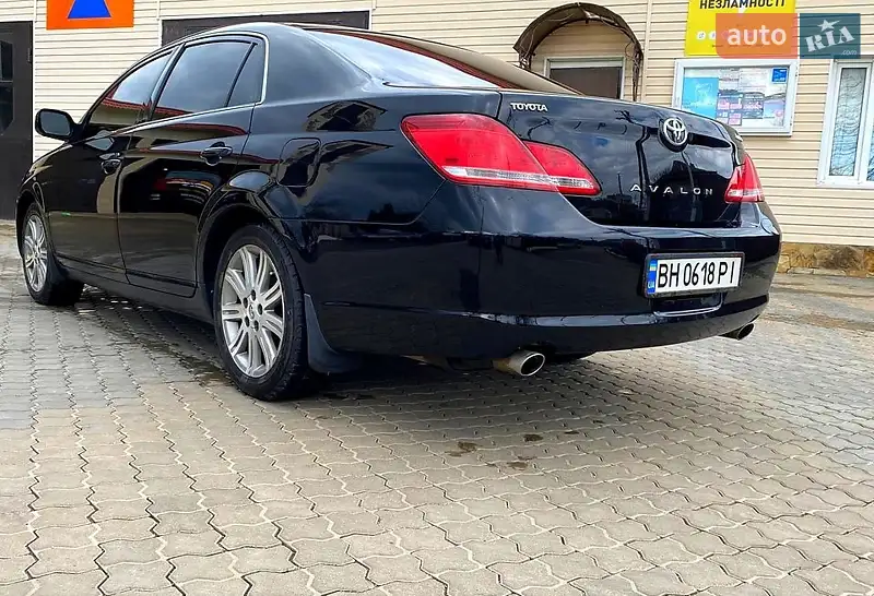 Toyota Avalon