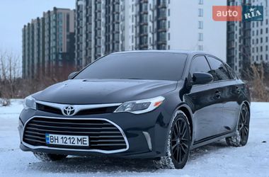 Toyota Avalon  2016