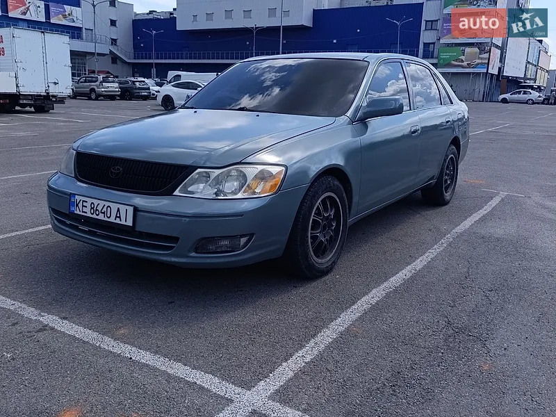 Toyota Avalon 2002