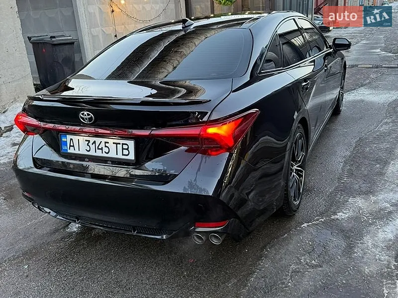 Toyota Avalon