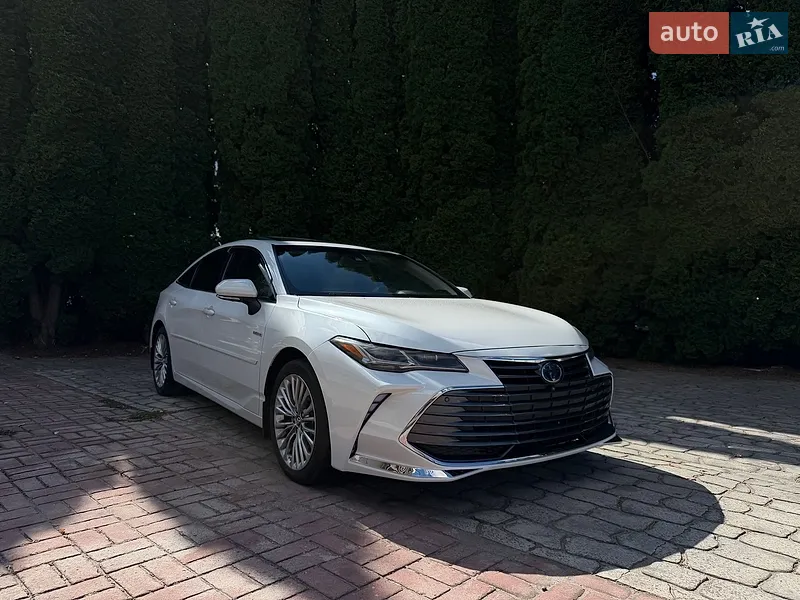 Toyota Avalon 2018
