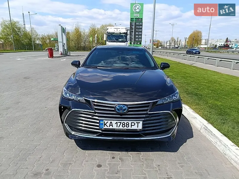 Toyota Avalon 2020