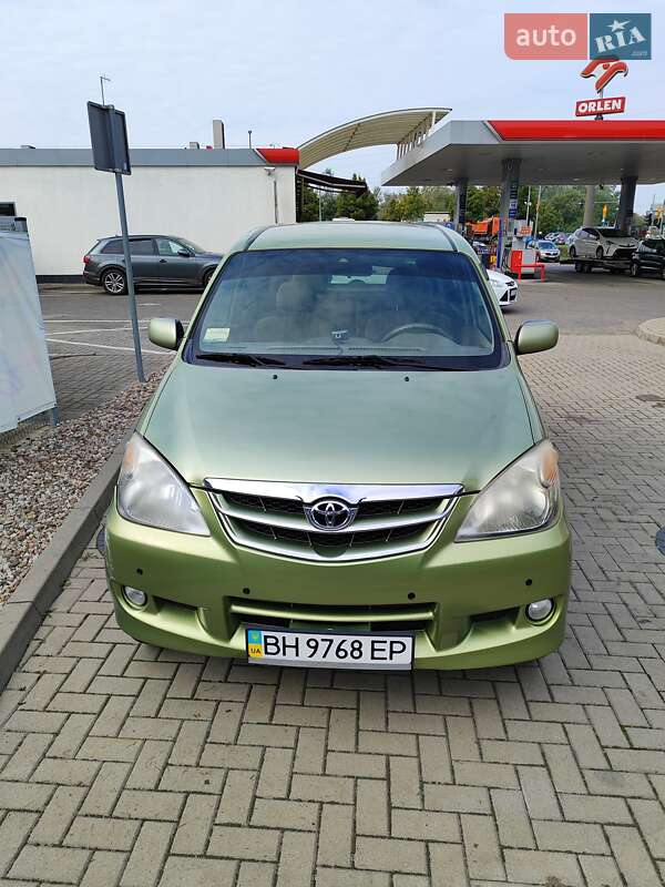 Toyota Avanza