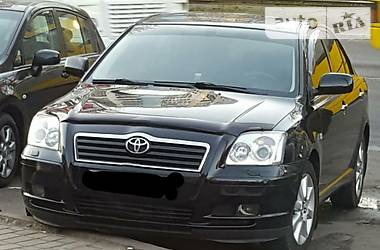 Toyota Avensis  2005
