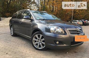 Toyota Avensis  2008