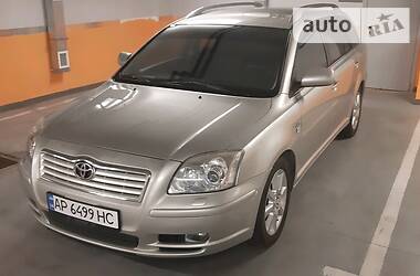 Toyota Avensis  2005