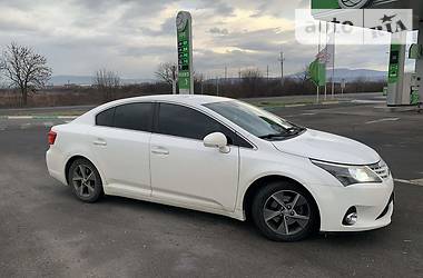 Toyota Avensis Sol+ 2012