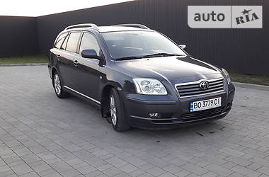 Toyota Avensis  2005