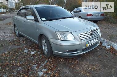 Toyota Avensis  2005