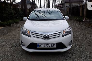 Toyota Avensis  2013