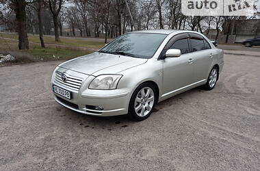 Toyota Avensis  2005