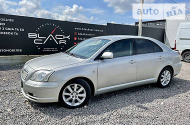 Toyota Avensis  2004