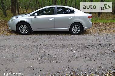 Toyota Avensis  2011