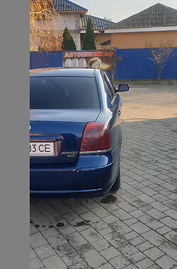 Toyota Avensis  2004