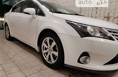 Toyota Avensis  2014