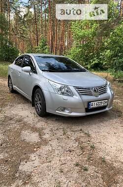 Toyota Avensis  2009