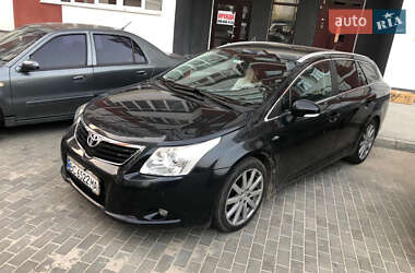 Toyota Avensis  2010