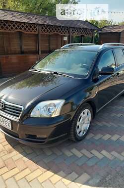 Toyota Avensis  2003