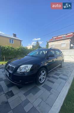 Toyota Avensis 2005