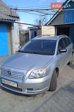 Toyota Avensis  2003