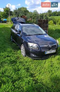 Toyota Avensis  2008