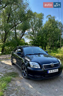 Toyota Avensis  2004