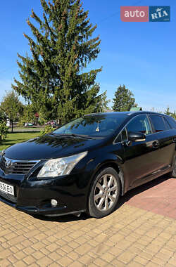 Toyota Avensis  2009