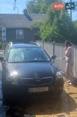 Toyota Avensis  2006