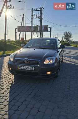 Toyota Avensis  2006