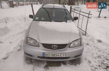 Toyota Avensis 2002