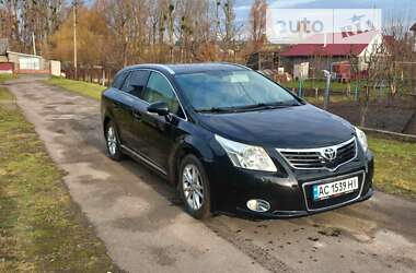 Toyota Avensis  2011