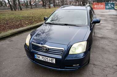 Toyota Avensis 2003